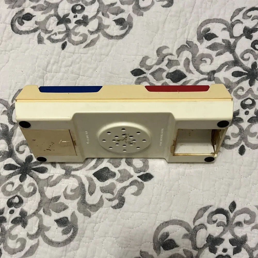 EINSTEIN Vintage Handheld Tabletop Electronic Matching Game -AS IS!! FOR PARTS!!